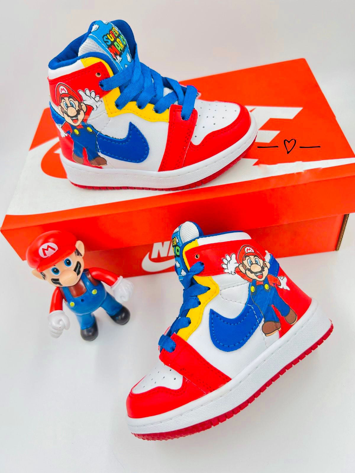 TENIS BOTA SUPER MARIO