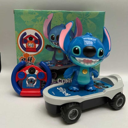Juguete de Stitch en patineta con control remoto, luz y movimiento🛹