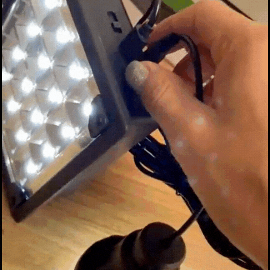 KIT PANEL SOLAR, LAMPARA + 2 BOMBILLOS