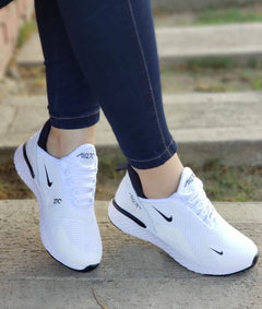 TENIS NIKE 270 BLANCO - 36