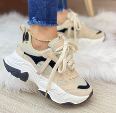 TENIS BEIGE CON NEGRO SUELA ALTA - 37