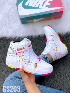 BOTA KAROL G PARA MAMI E HIJAS 👟 - 40